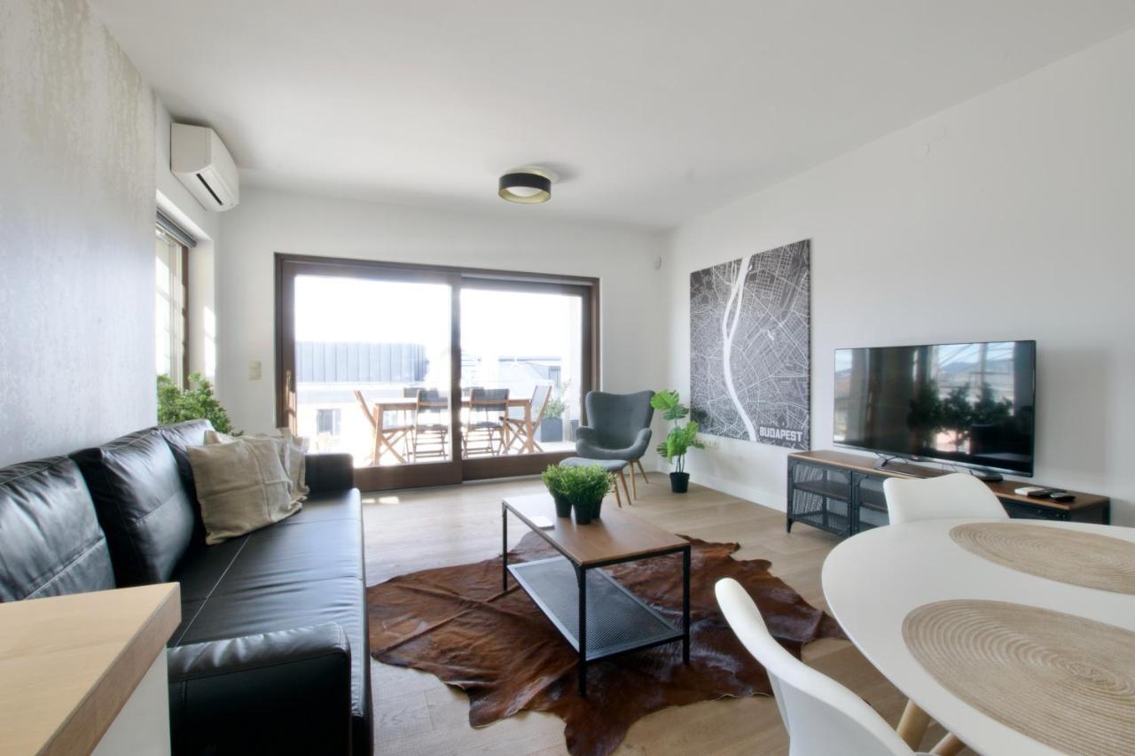 Penthouse Apartment By Hi5 -At The Top Of Budapest Budapeste Exterior foto