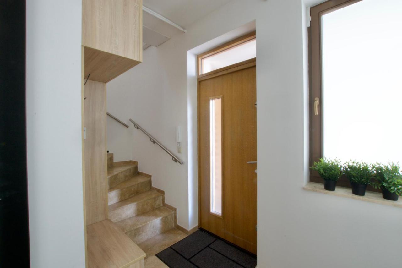 Penthouse Apartment By Hi5 -At The Top Of Budapest Budapeste Exterior foto