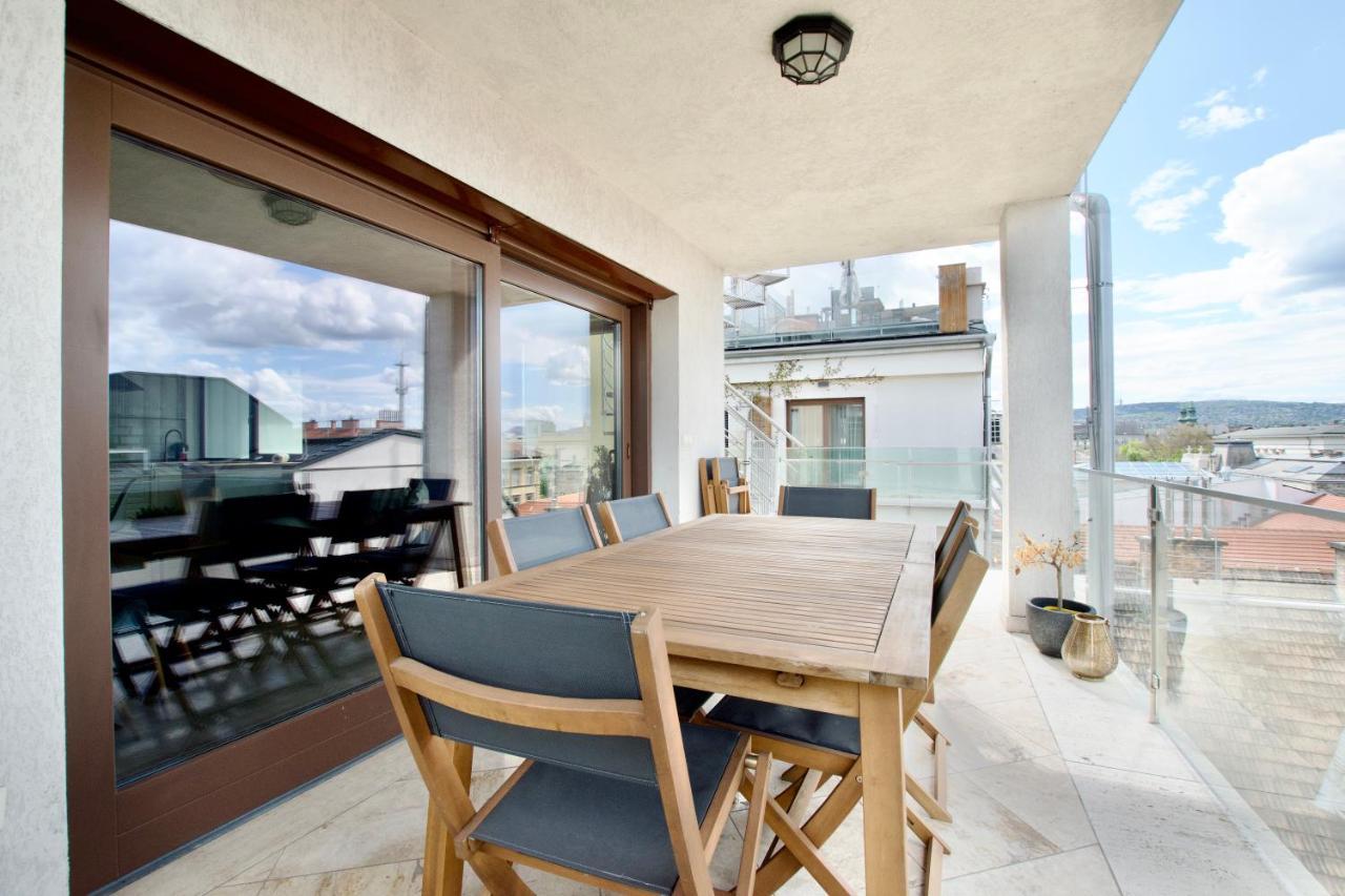 Penthouse Apartment By Hi5 -At The Top Of Budapest Budapeste Exterior foto