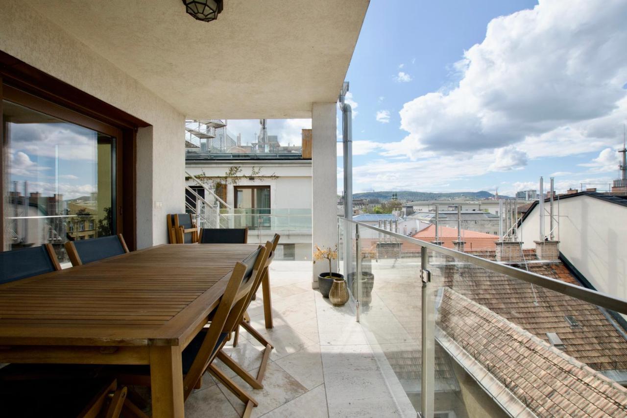 Penthouse Apartment By Hi5 -At The Top Of Budapest Budapeste Exterior foto